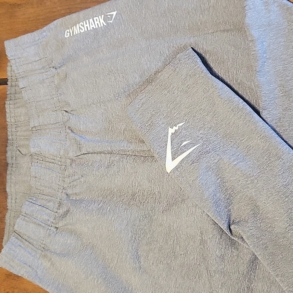 Gym shark gray pants sz s